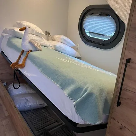 Traum-hausboot 